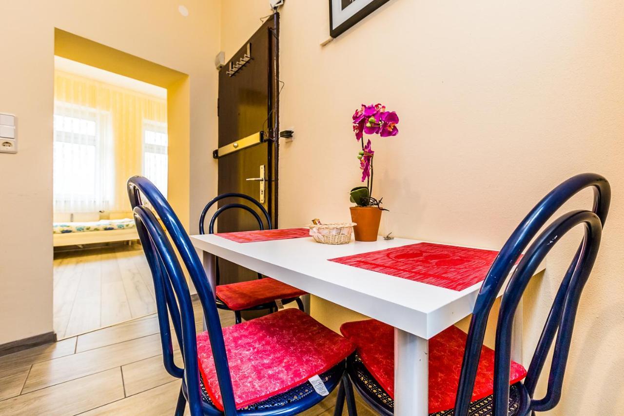 Cozy Apartments In Muelheim Кёльн Экстерьер фото